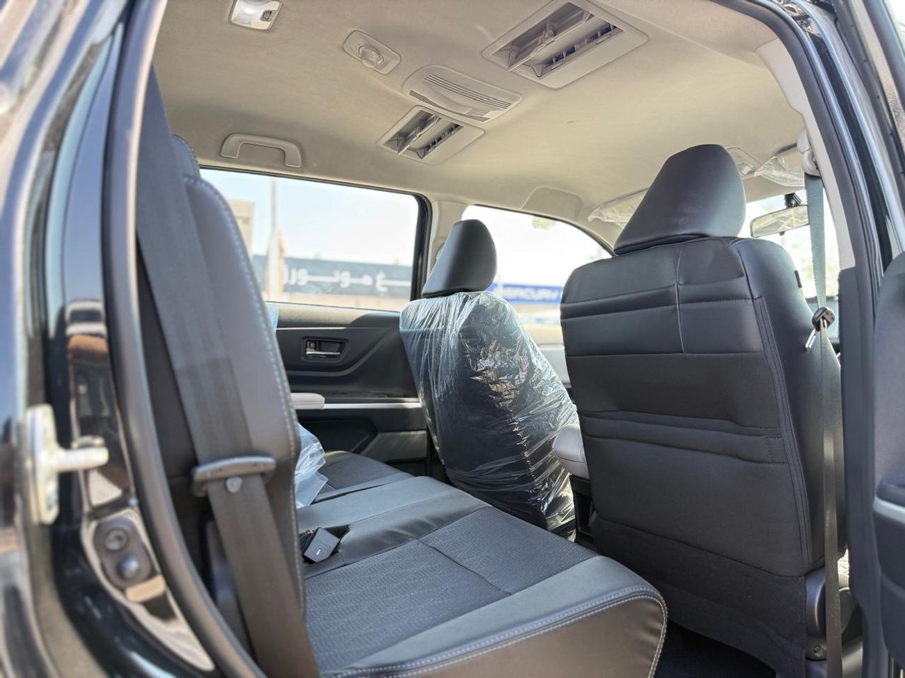 تويوتا فيلوز VELOZ - V Full Option 1.5L 4 Cylinders - 7 Seats 2025 Model