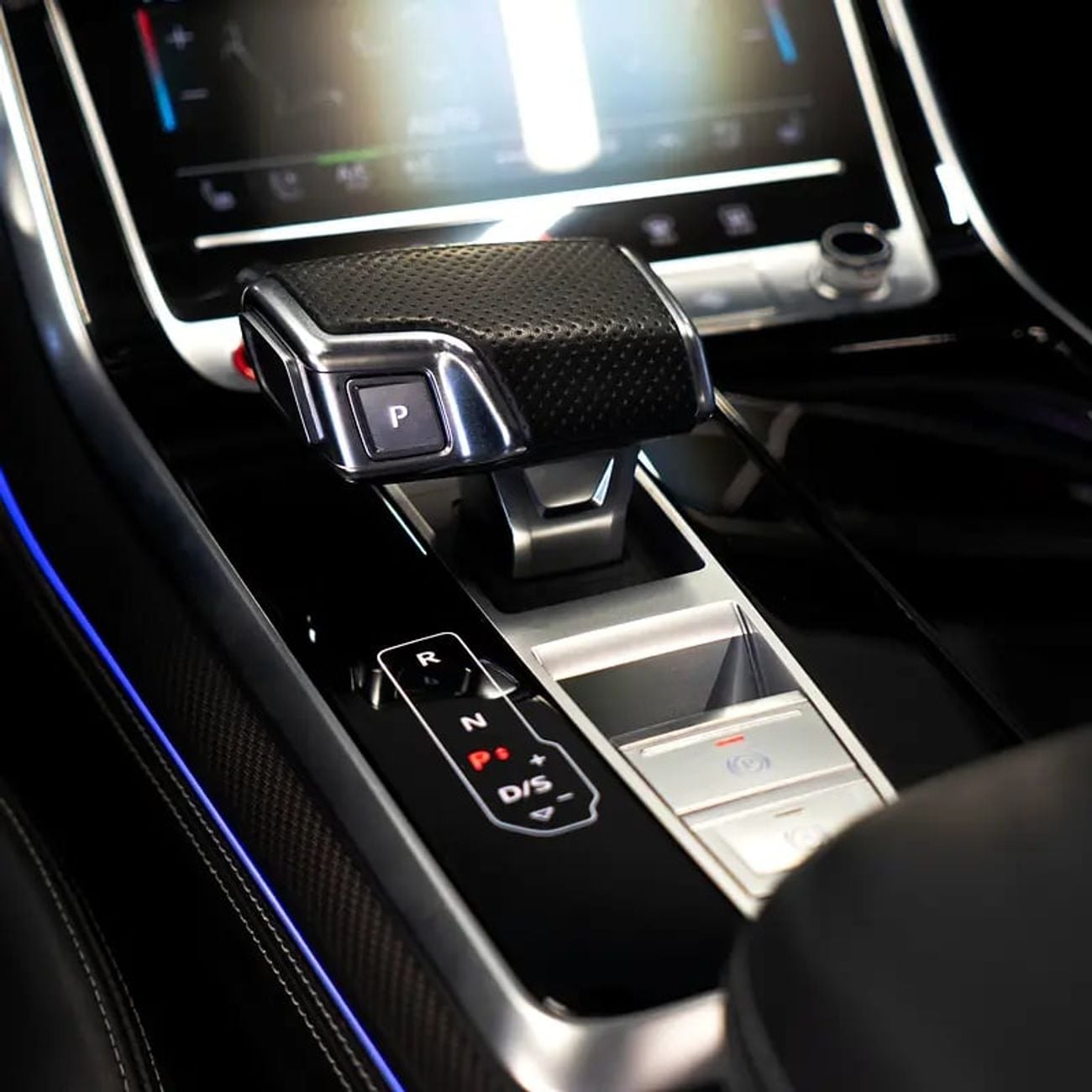 Audi RS Q8 5,557 pm • 0% Downpayment • RSQ8 • 1 Year Warranty