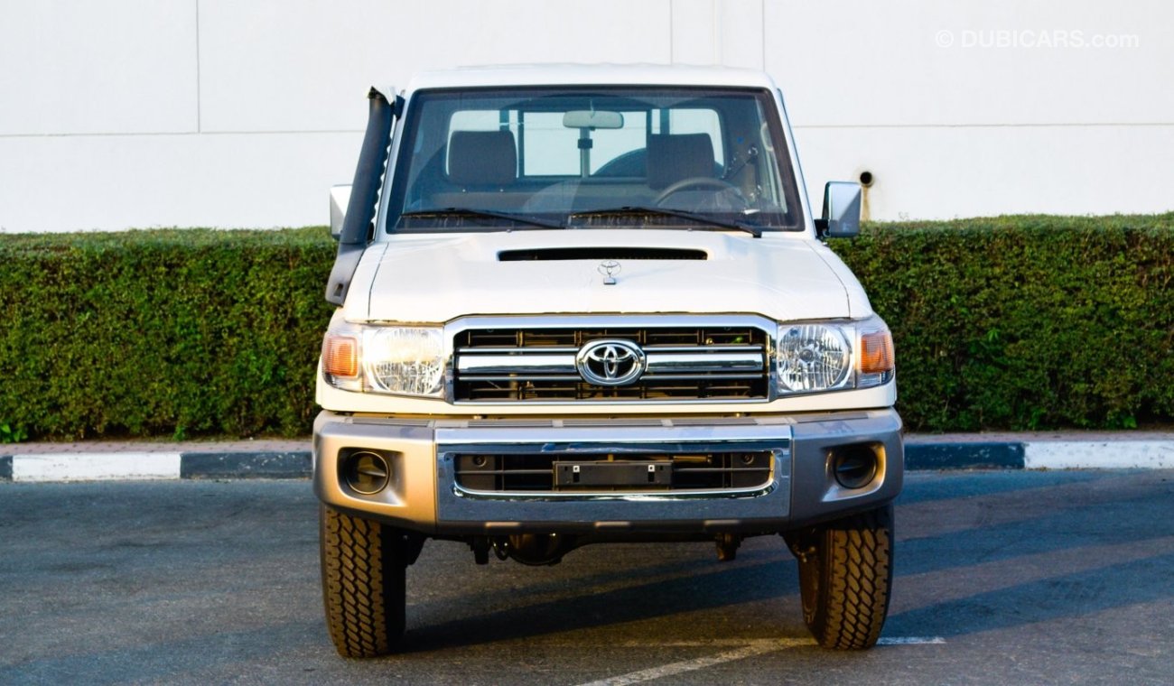 Toyota Land Cruiser Pick Up 4.5L Diesel V8 Single Cabin