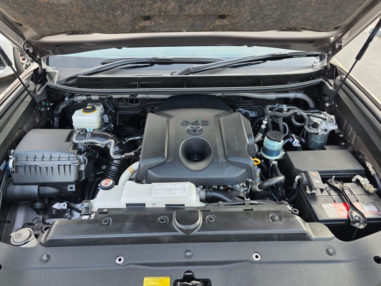 Toyota Prado RIGHT HAND DRIVE ONLY FOR EXPORT 2.8L FULL OPTION