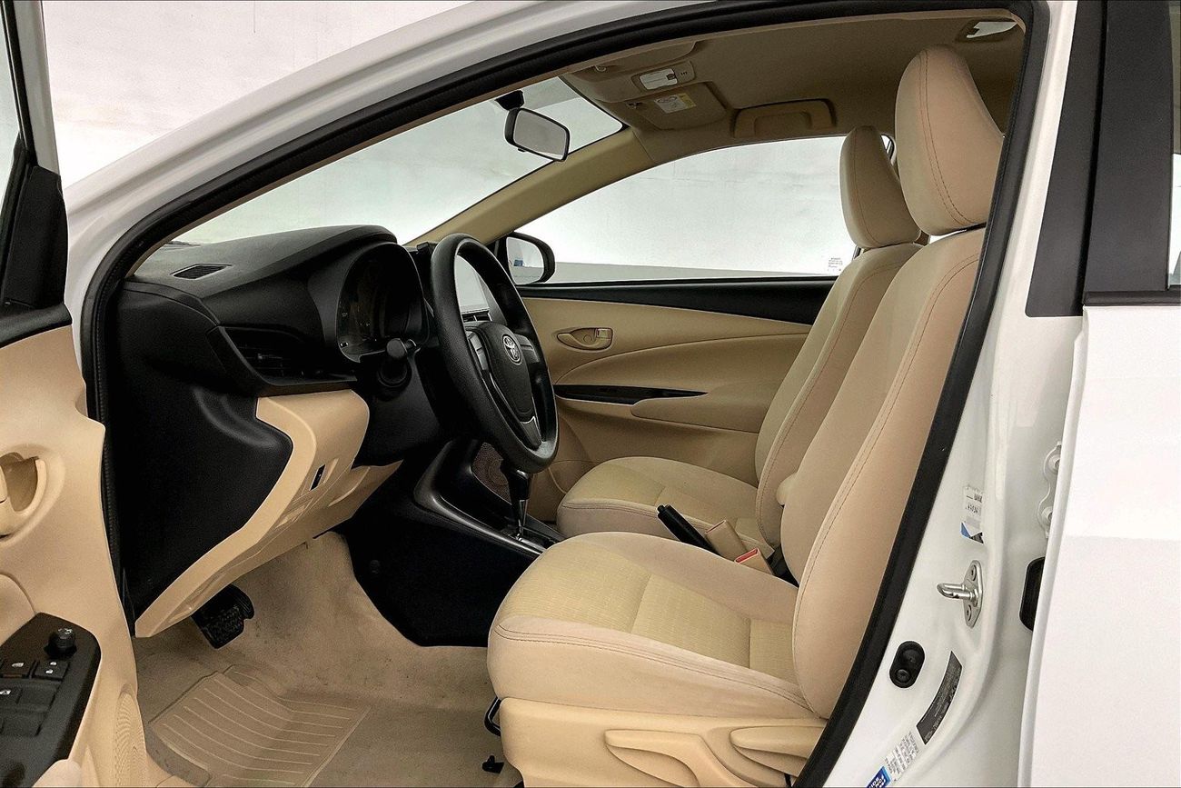 Ford Expedition XLT Premium | 1 year free warranty | 0 Down Payment