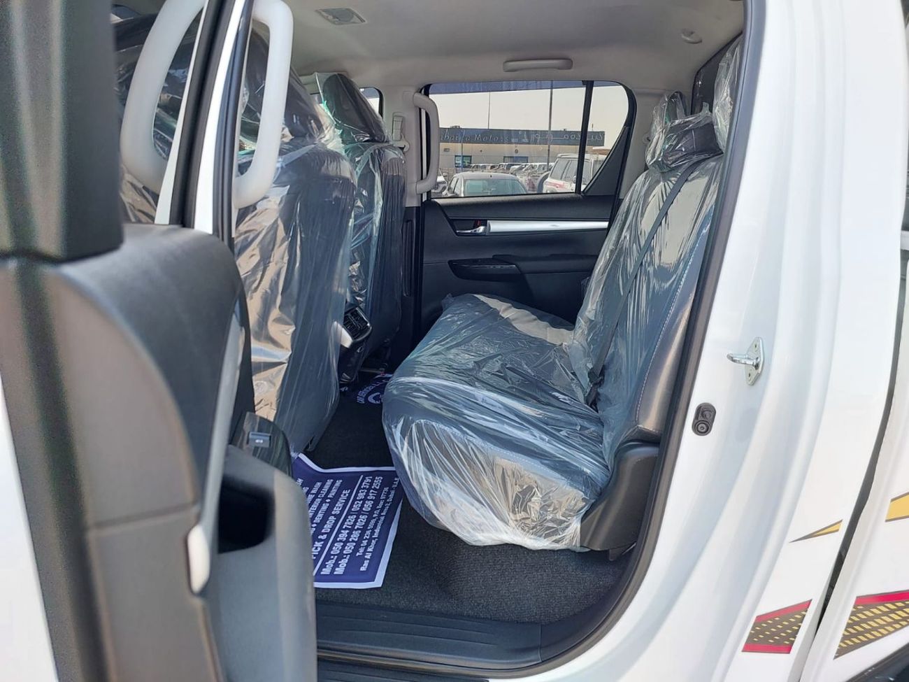 Toyota Hilux (RAMADAN OFFER) TOYOTA HILUX PICKUP RHD 2023 MODEL 2.8 L DIESEL AUTOMATIC(PM85171)