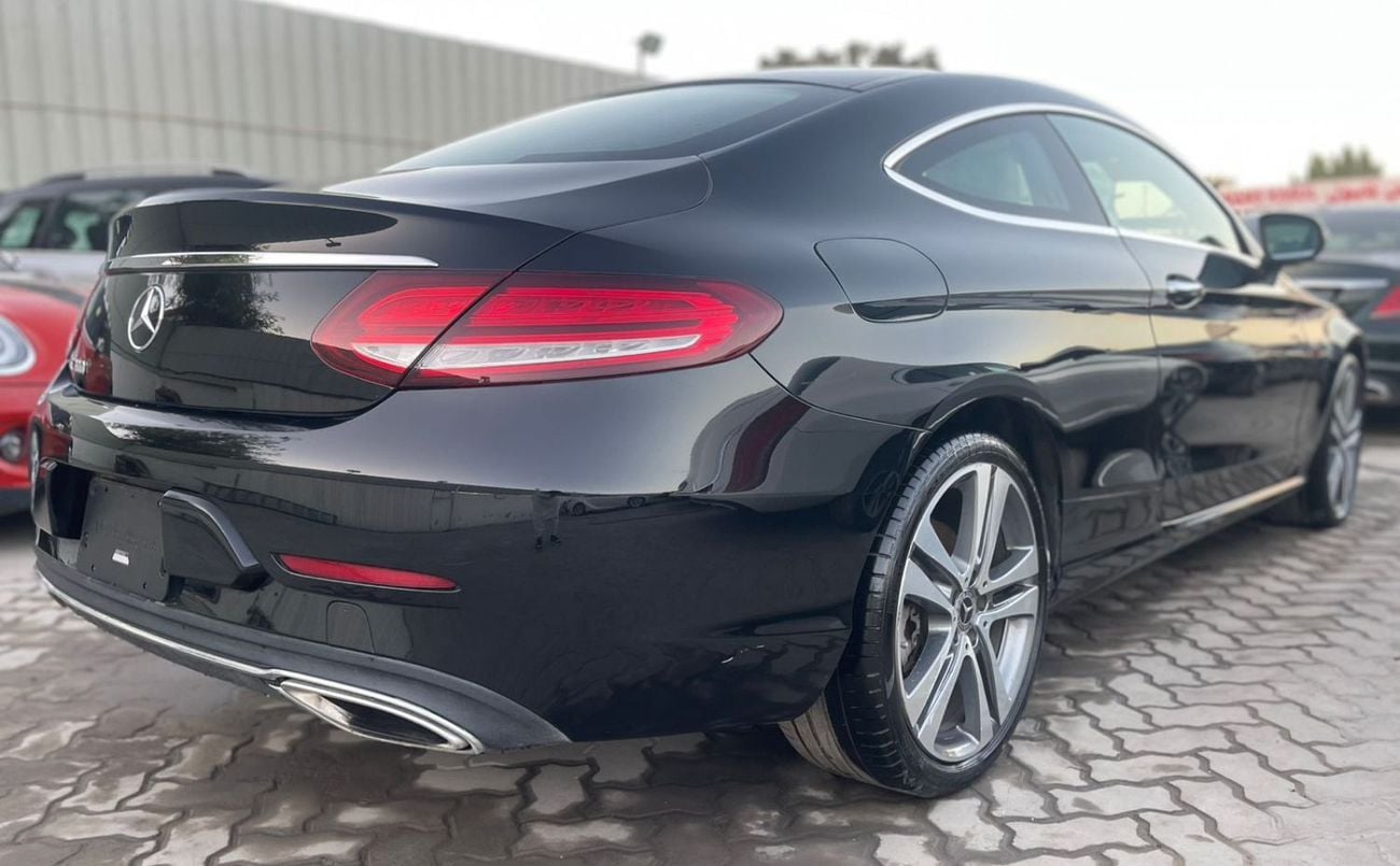Mercedes Benz C300 STD