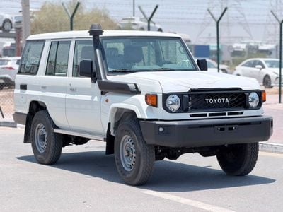 تويوتا لاند كروزر 70 LC 78 HARDTOP 2.8L AT