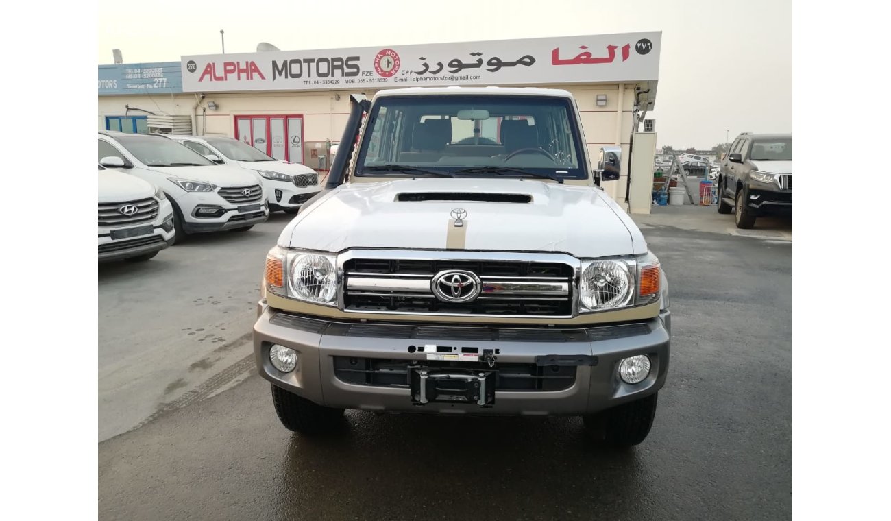 Toyota Land Cruiser Pick Up Full Options Diesel