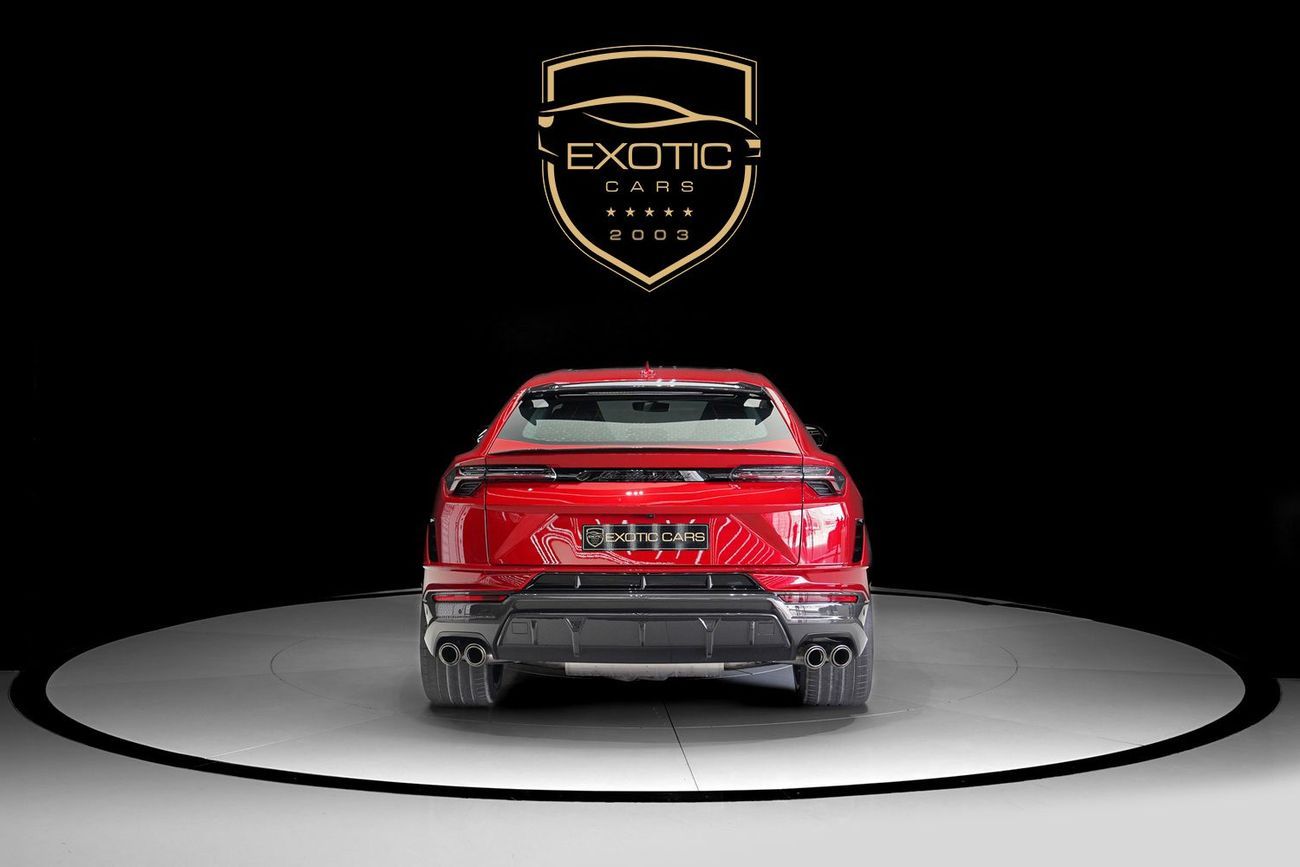 لامبورغيني اوروس 4.0T V8 Performante