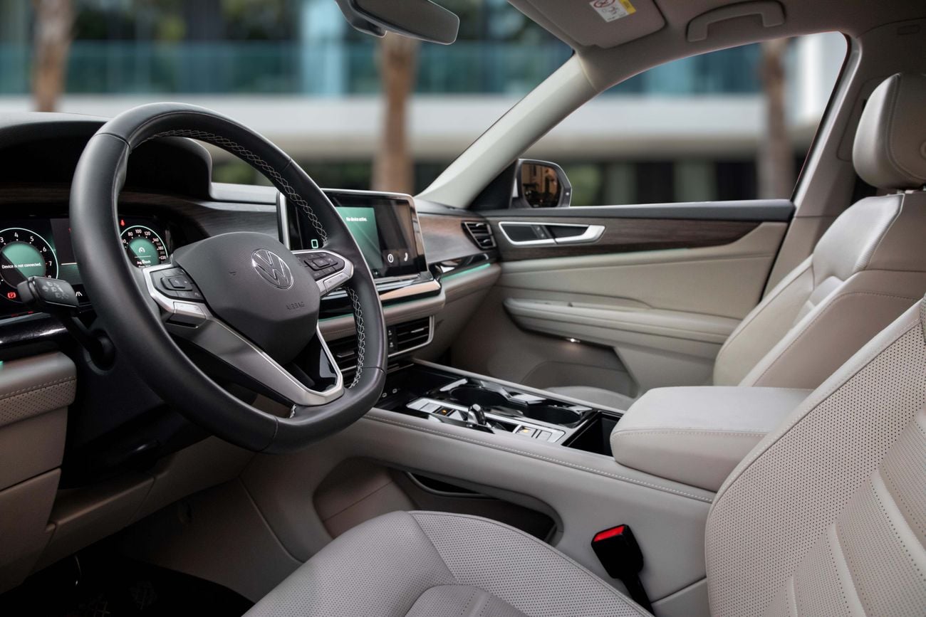 Volkswagen Teramont Teramont Comfortline | 2,938 P.M | 0% Downpayment | Excellent Condition!