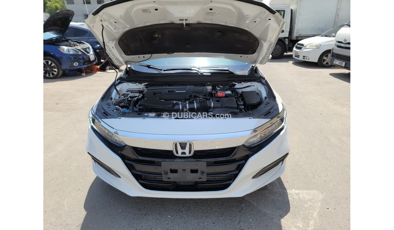 Honda Accord Sport 2.0 Turbo Engine