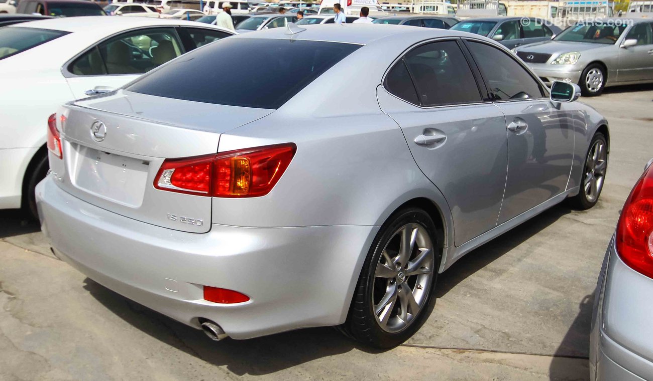 Lexus IS250