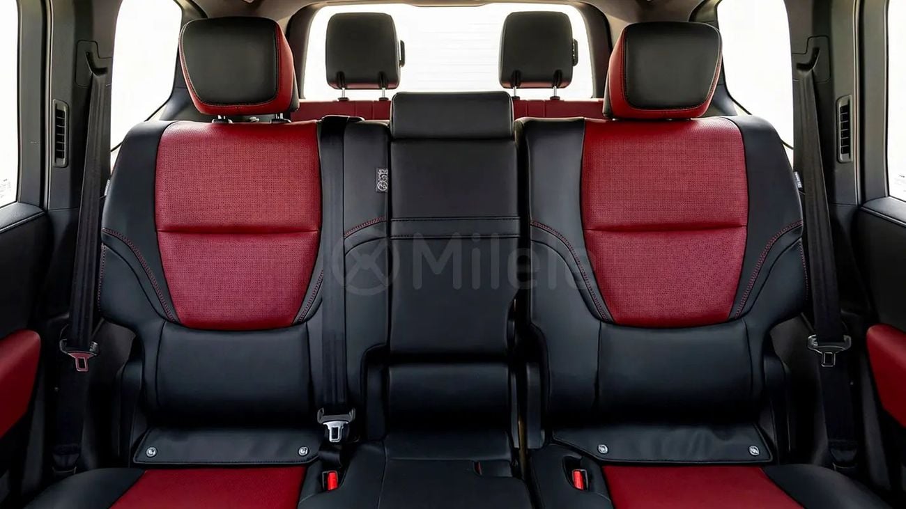 تويوتا لاند كروزر LC 300 GR SPORT | IN-HOUSE FINANCING AVAILABLE | 0% DOWNPAYMENT (BANK)