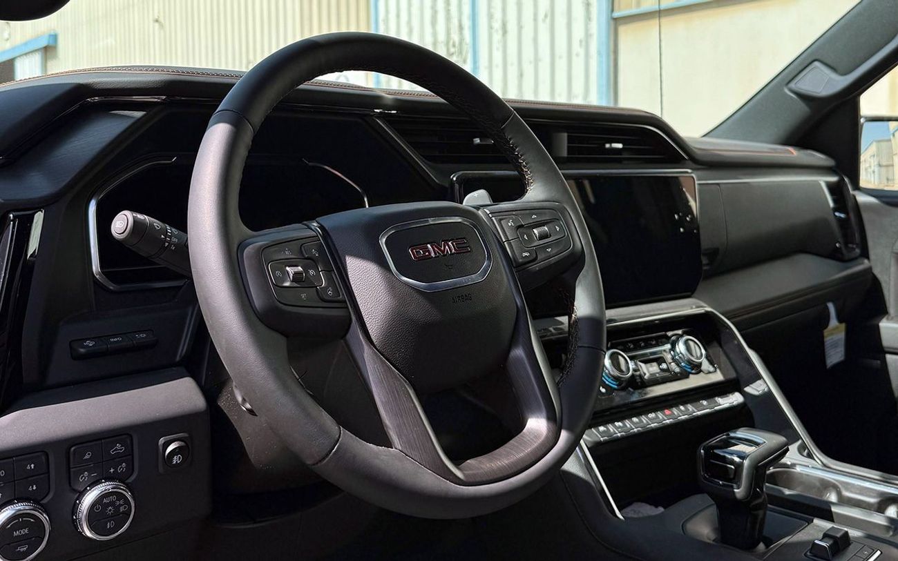 جي أم سي سييرا 6.2 V8 1500 AT4 harley davidson in LEFT HAND DRIVE