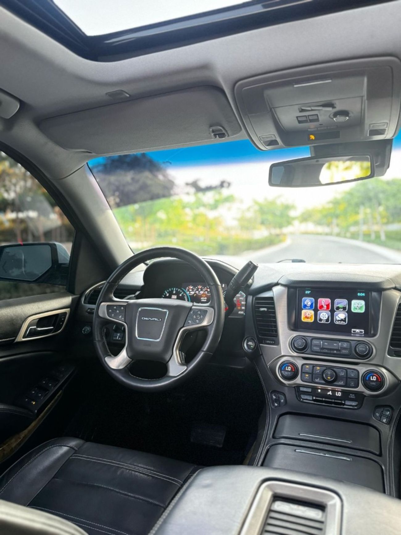 جي أم سي يوكون Denali 6.2L (8 Seater)