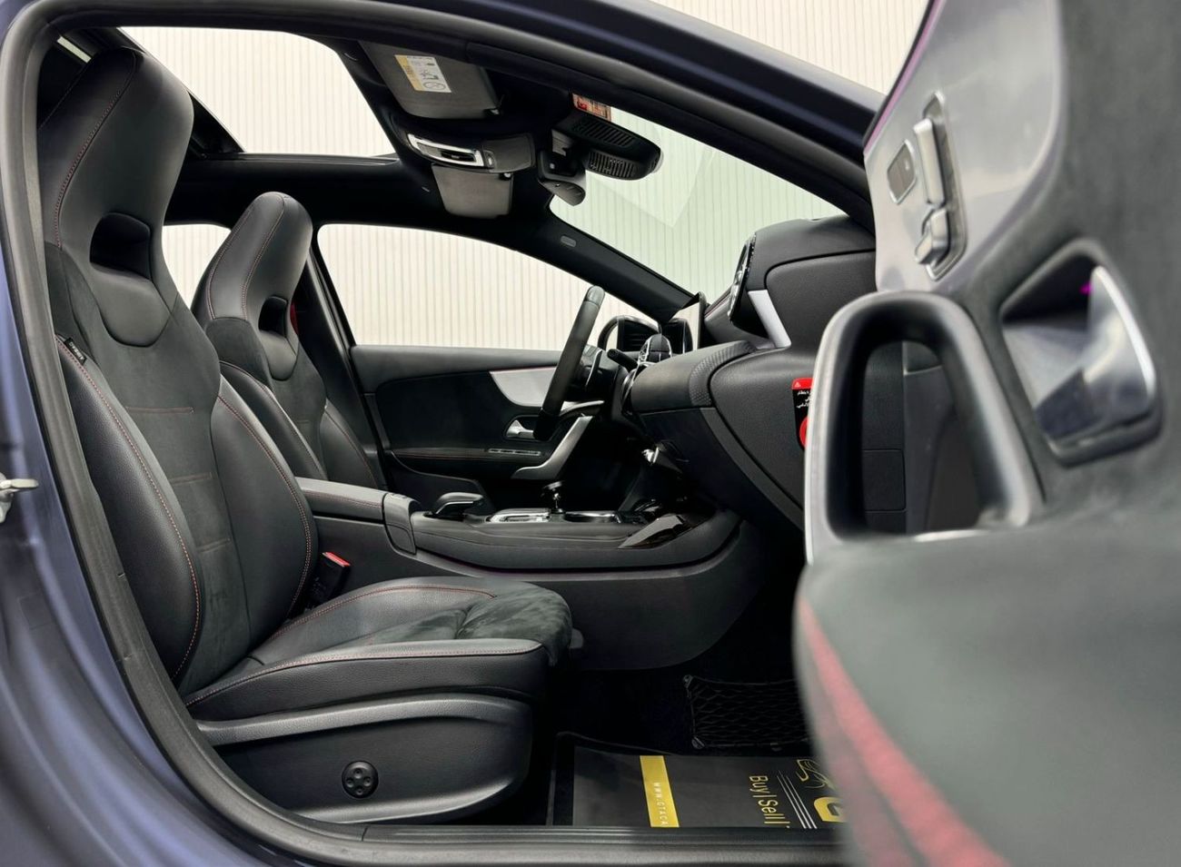 مرسيدس بنز A 35 AMG 2020 Mercedes-Benz A35 AMG, Sep 2025 EMC Agency Warranty, EMC Agency Full Service History, GCC