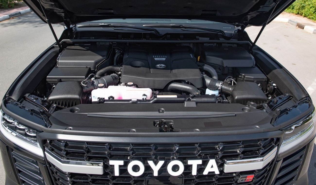 Toyota Land Cruiser 300 GR SPORT 3.5P AT MY2022 – Black (VC: LC3003.5P_7)