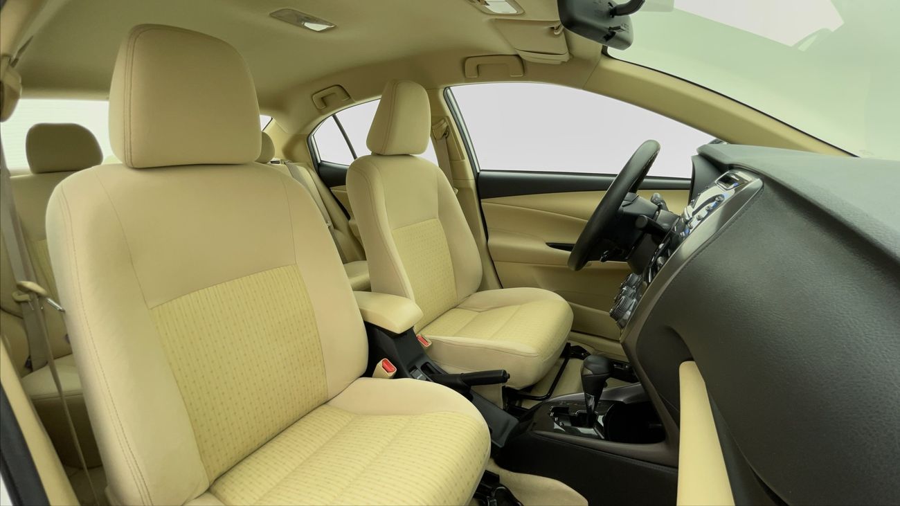 تويوتا يارس SE 1.5 | بدون دفعة مقدمة | اختبار القيادة في المنزل