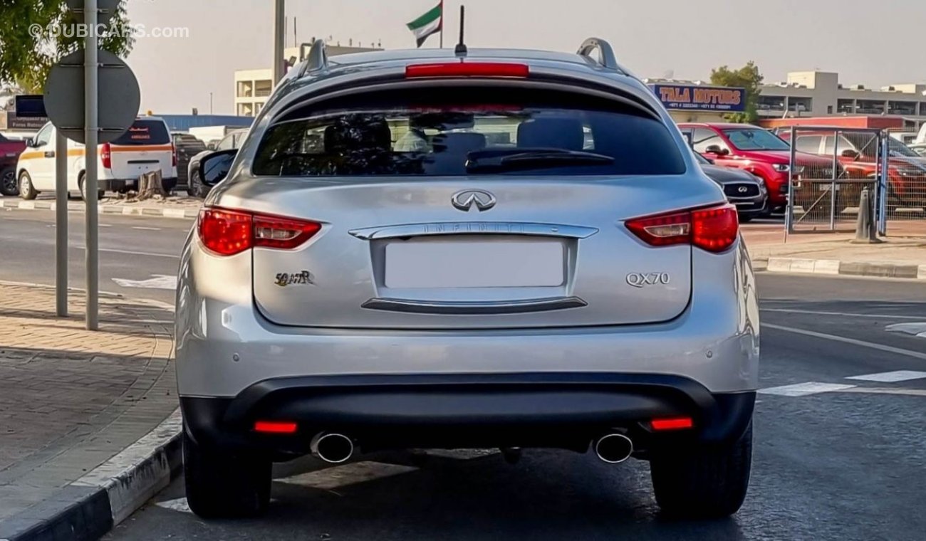 Infiniti QX70 Luxury 2019 Full Option Agency Warranty Full Service History GCC