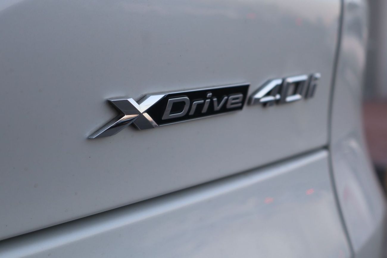 بي أم دبليو X5 40i X 3.0L