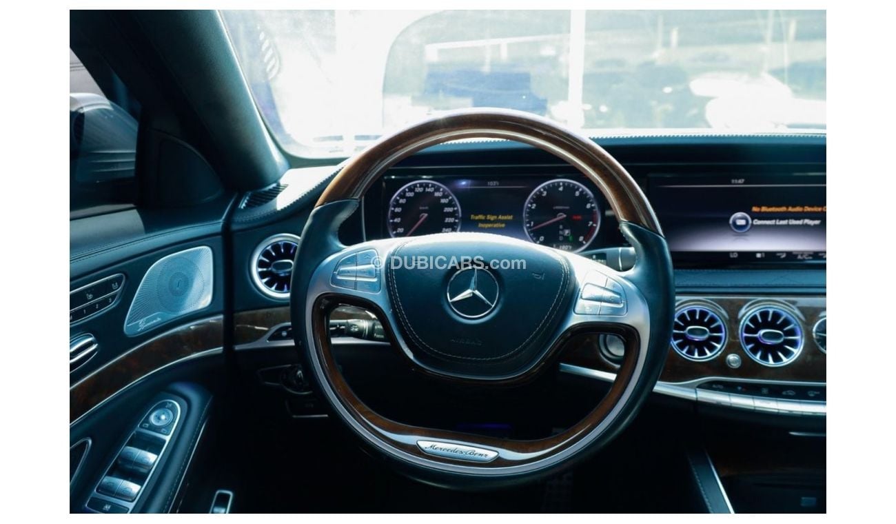 مرسيدس بنز S 550