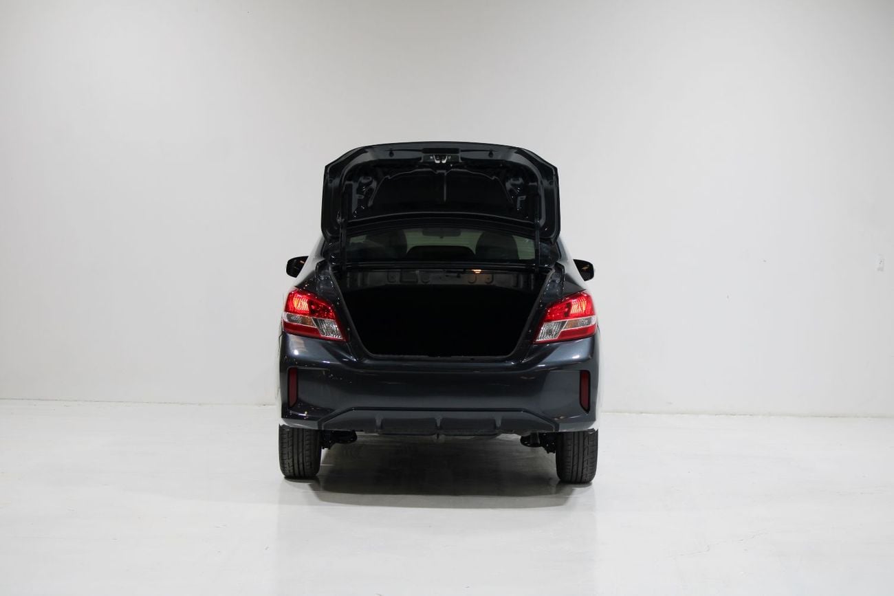 Mitsubishi Attrage GLX MID