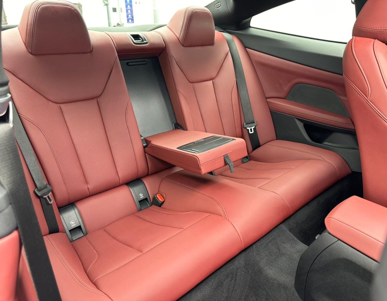 BMW 420i 2024 BMW 420i M-Sport Coupe, 08/2028 BMW Warranty, 08/2029 BMW Service Contract, BMW FSH, GCC