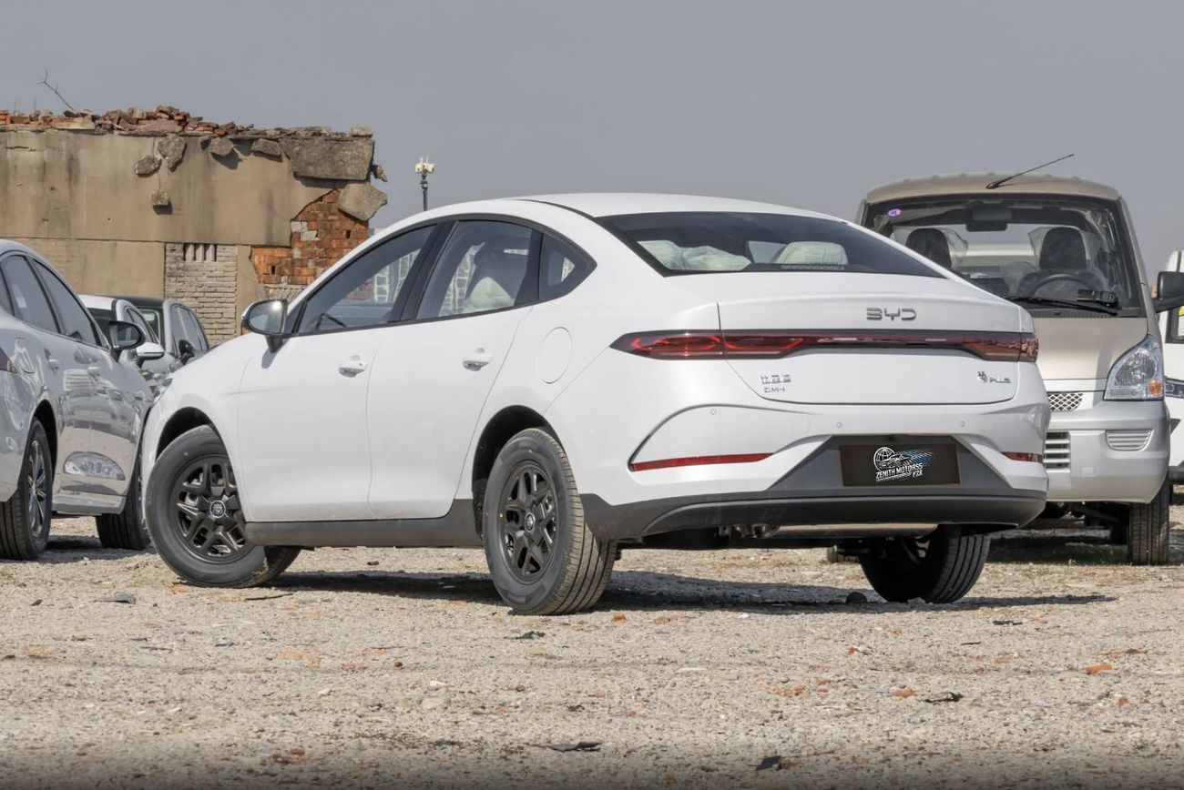 بي واي دي كين بلاس Intelligent Driving Edition DM-i 55KM Leading Edition