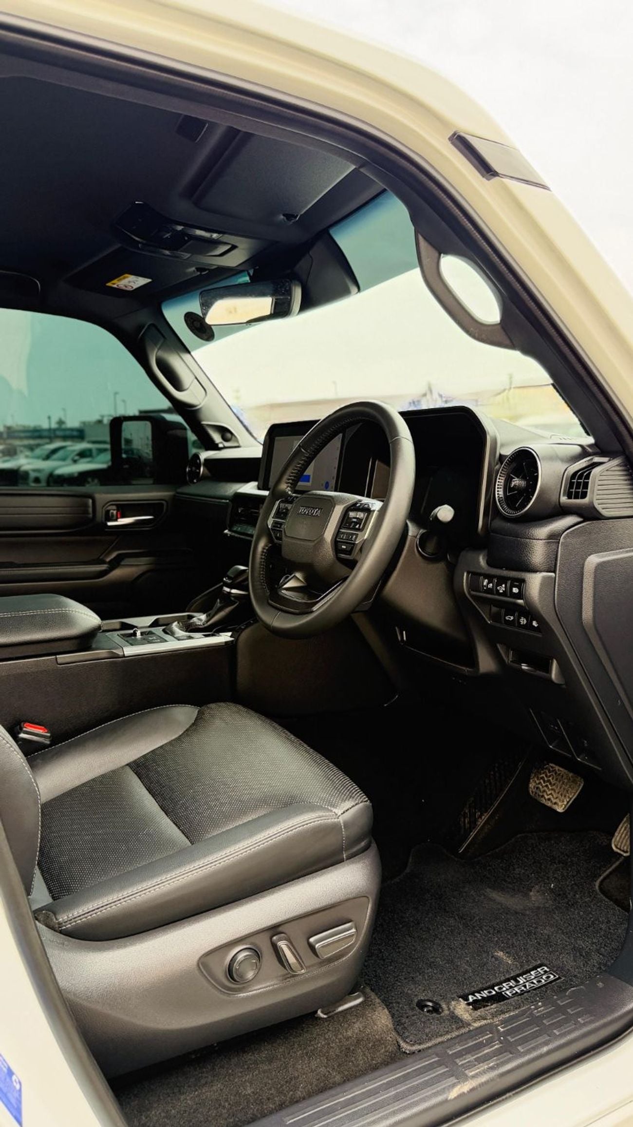 Toyota Prado 2025| 2.8L DIESEL ENGINE | AT | RHD | JBL SOUND SYSTEM | COOL BOX | DIGITAL INSTRUMENT CLUSTER | 360