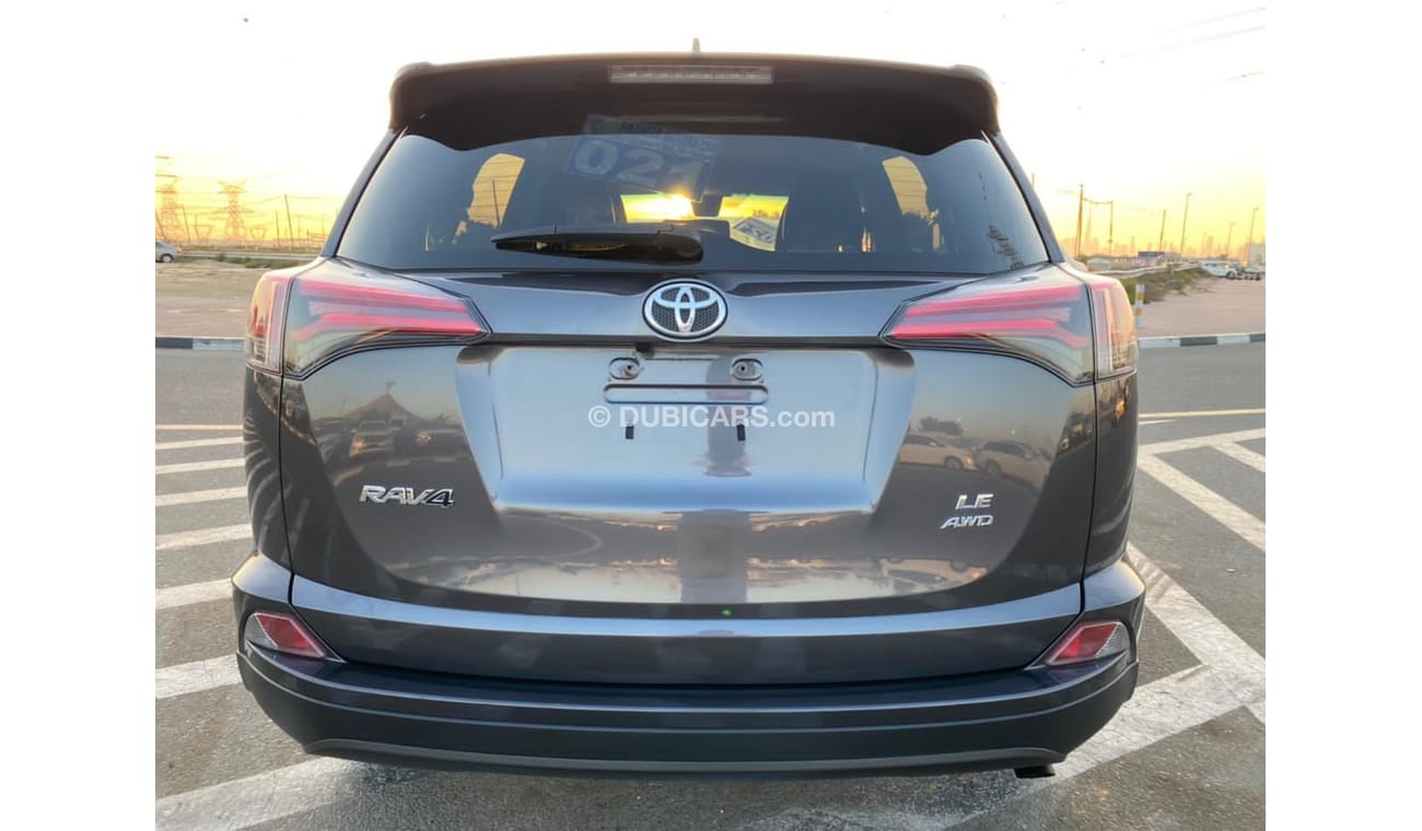 Toyota RAV4 2018 TOYOTA RAV 4 AWD LE MID OPTION