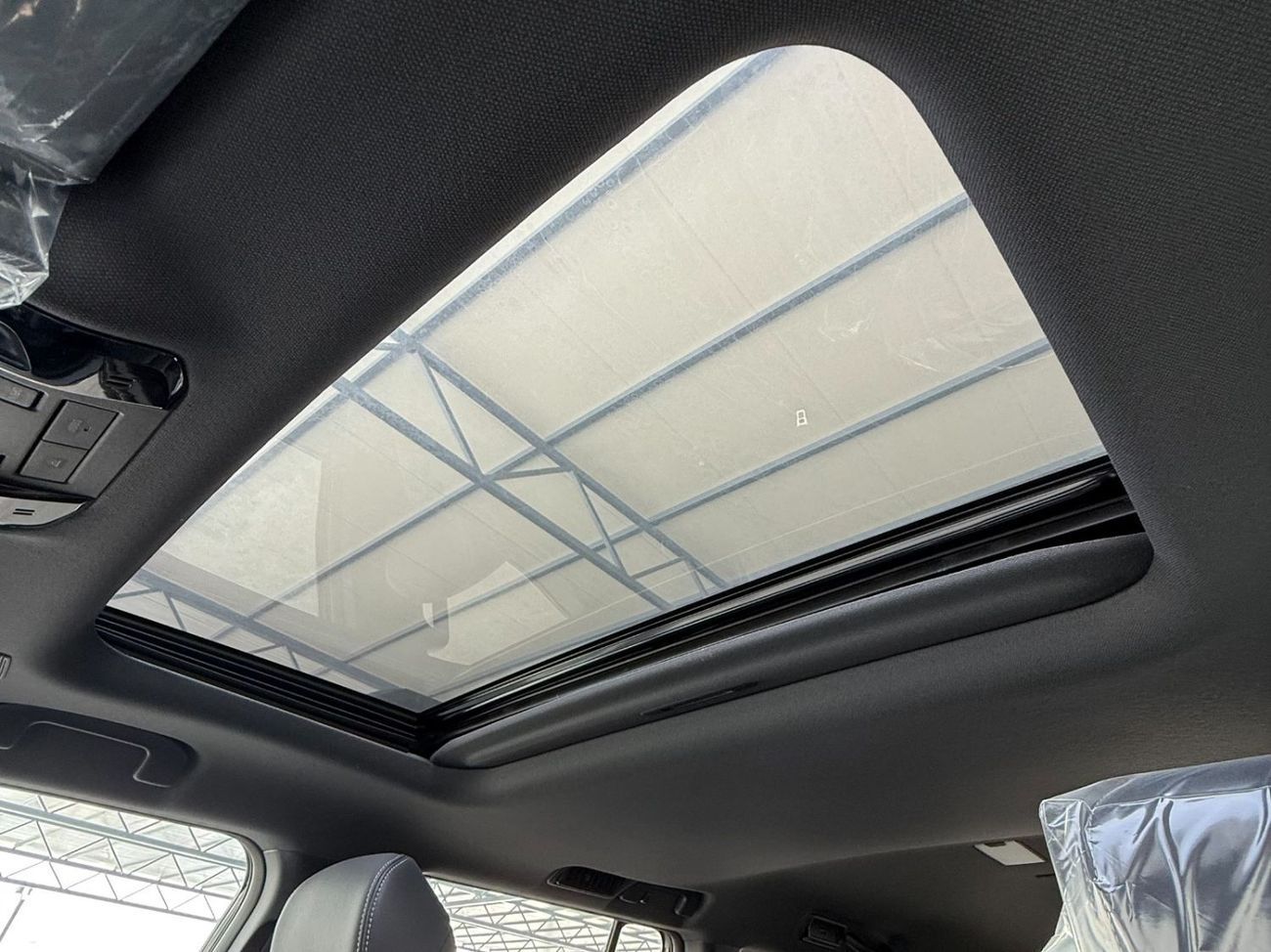 تويوتا برادو LUXURY 2.4 TURBO **EXPORT ONLY**التصدير فقط خارج الخليج***