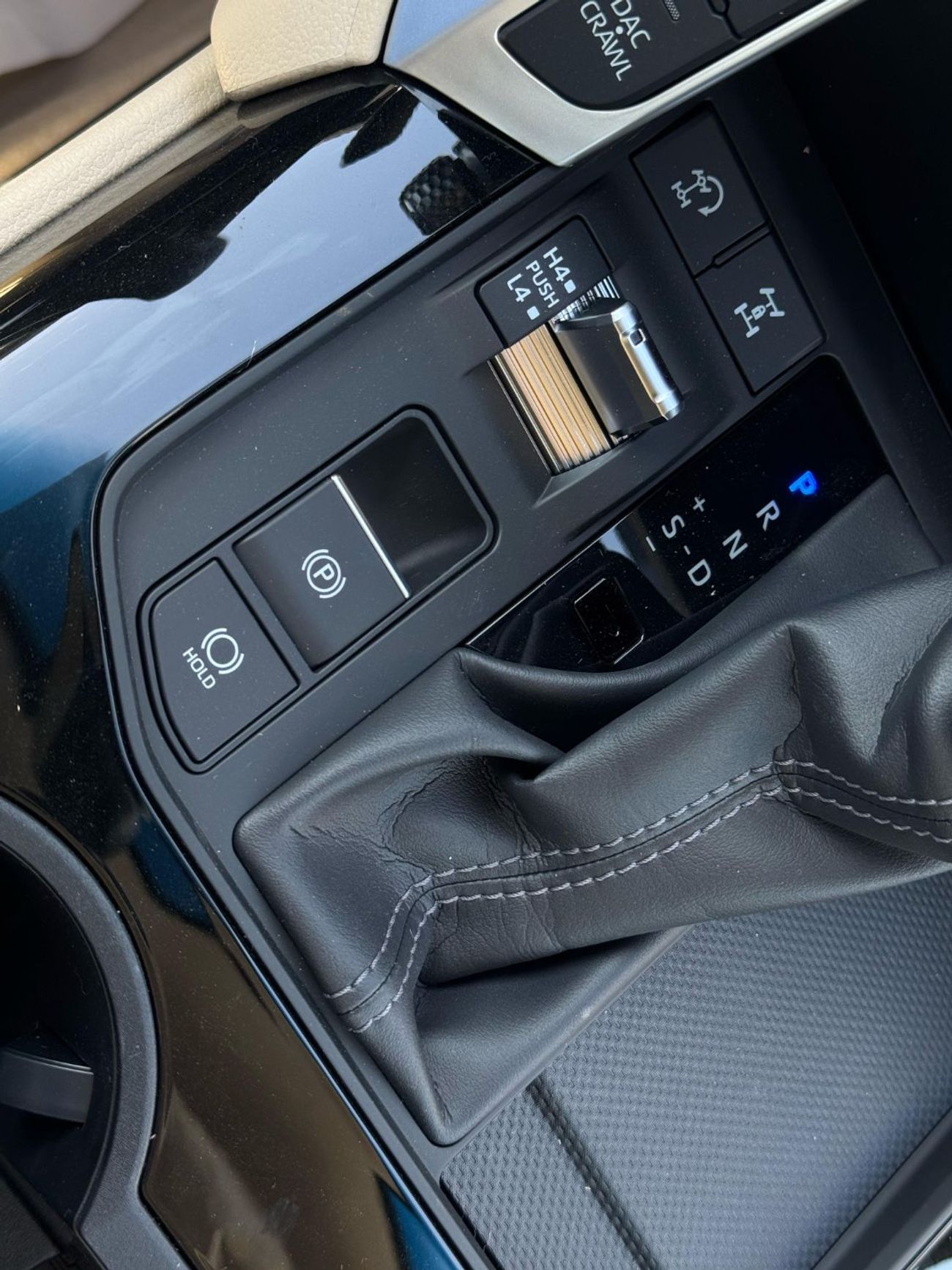 Toyota Land Cruiser GXR 4.0L