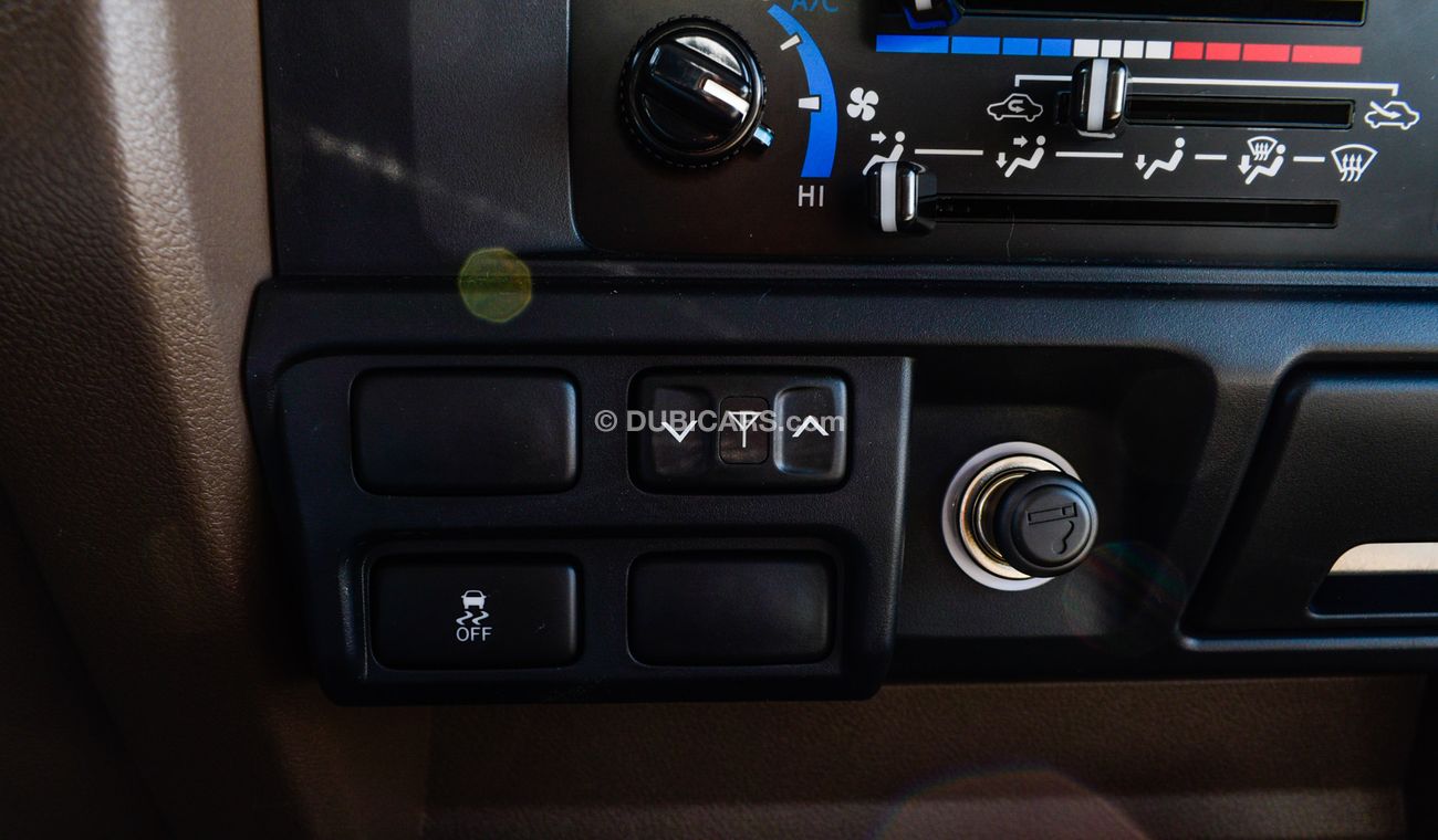 Toyota Land Cruiser Pick Up