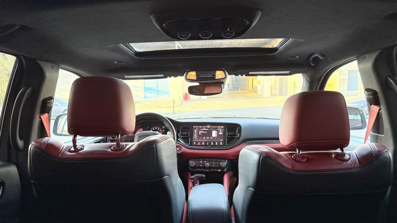 Dodge Durango SRT Hellcat V8 supercharged 6.2L