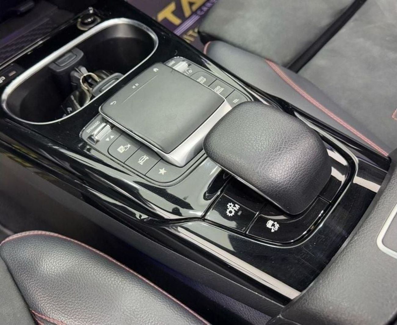 Mercedes-Benz A 35 AMG 4MATIC 2020 Mercedes Benz A35 AMG 4MATIC, Warranty, Full Mercedes Service History, Excellent Conditi