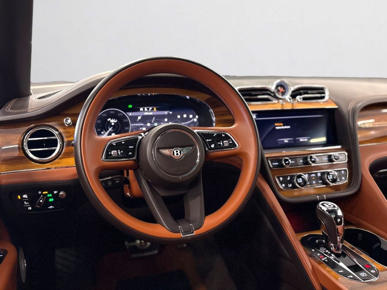 Bentley Bentayga AZURE AED 11,660 P.M | 0% DOWN PAYMENT | BENTLEY BENTAYGA AZURE FIRST EDITION | 4.0L V8 | FULL AGENCY SERV