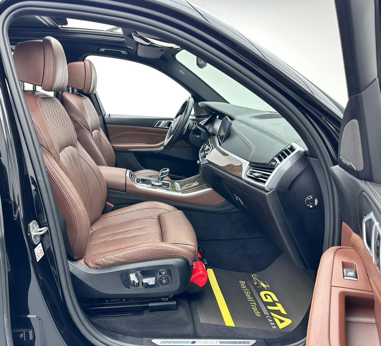 BMW X5 M50i 4.4L 2020 BMW X5 M50i M-Sport, 1 Year Unlimited Km Warranty, BMW Full Service History, GCC