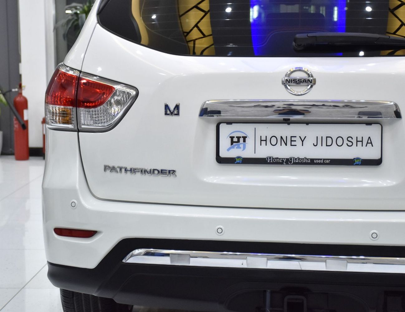 نيسان باثفايندر EXCELLENT DEAL for our Nissan Pathfinder SV 4WD ( 2014 Model ) in White Color GCC Specs