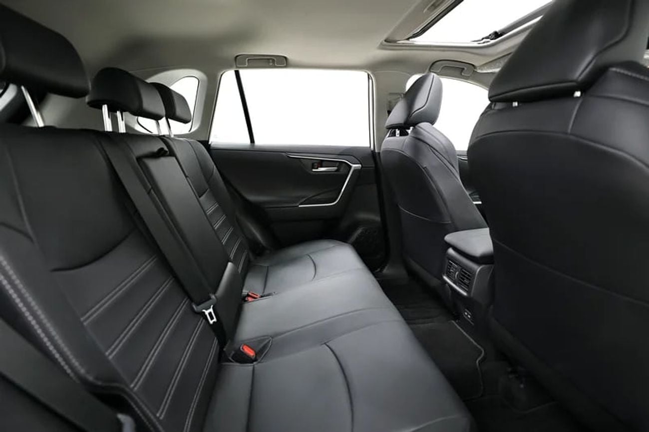 Toyota RAV4 Toyota Wildlander | 2.5L AWD | Almost Brand New | Low Kms | Free Insurance + Registration | AED 1,95