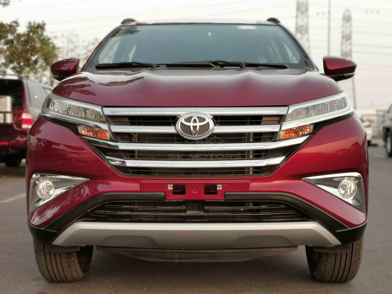 Toyota Rush 1.5L Petrol, 17" Rims, Roof A/C Ventilator, Front Defogger Control, Fabric Seat (CODE # TRGC04)