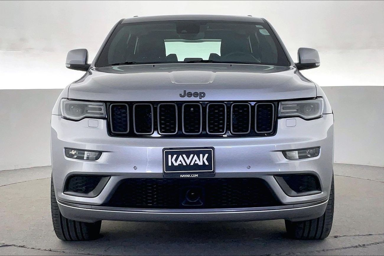 جيب جراند شيروكي Overland S | National Day Celebration | شامل الضمان | 0 ﺪﻔﻋﺓ ﺃﻮﻟﻯ