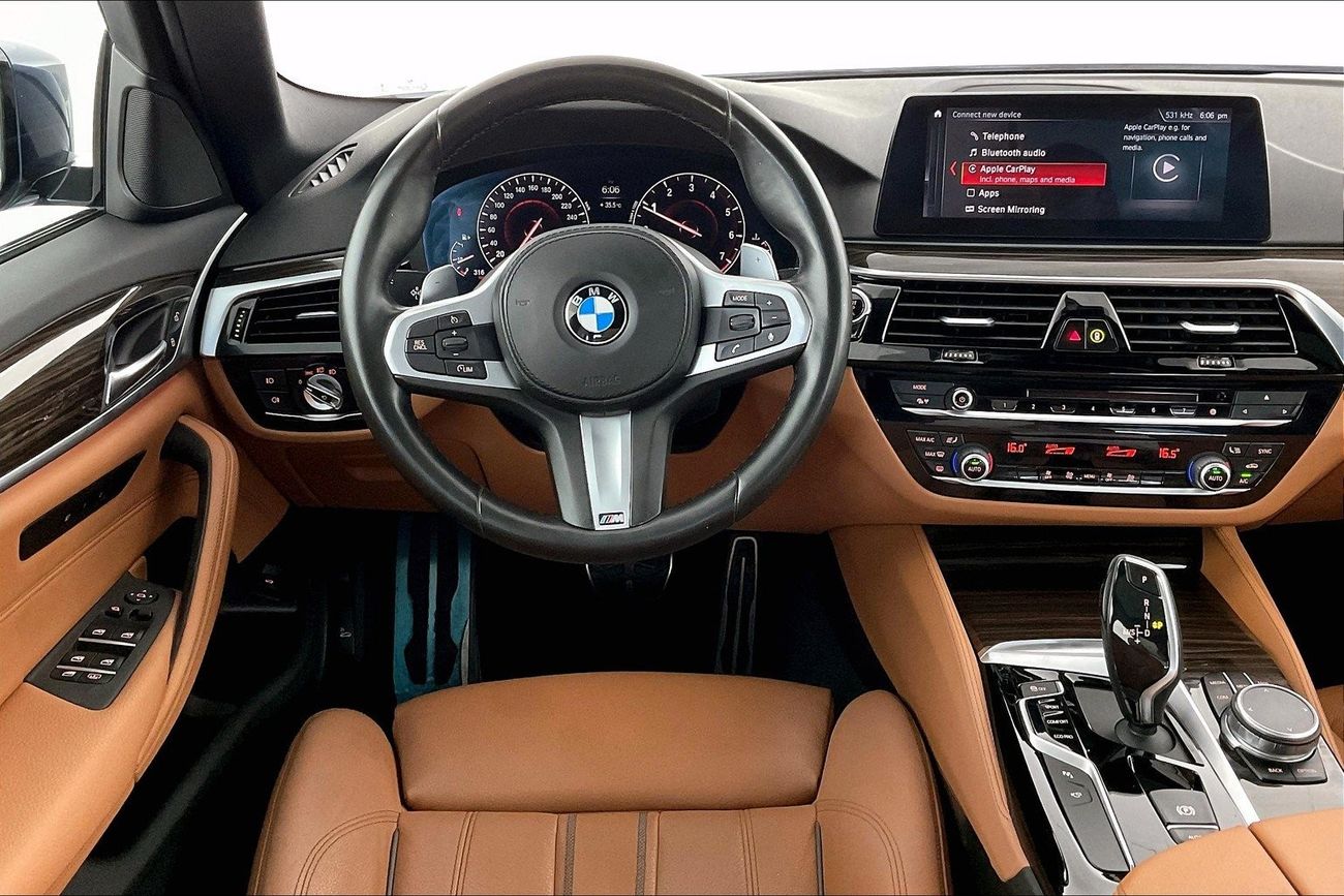 بي أم دبليو 520i M Sport | عرض العيد الحصري | خالية من أضرار الفيضانات