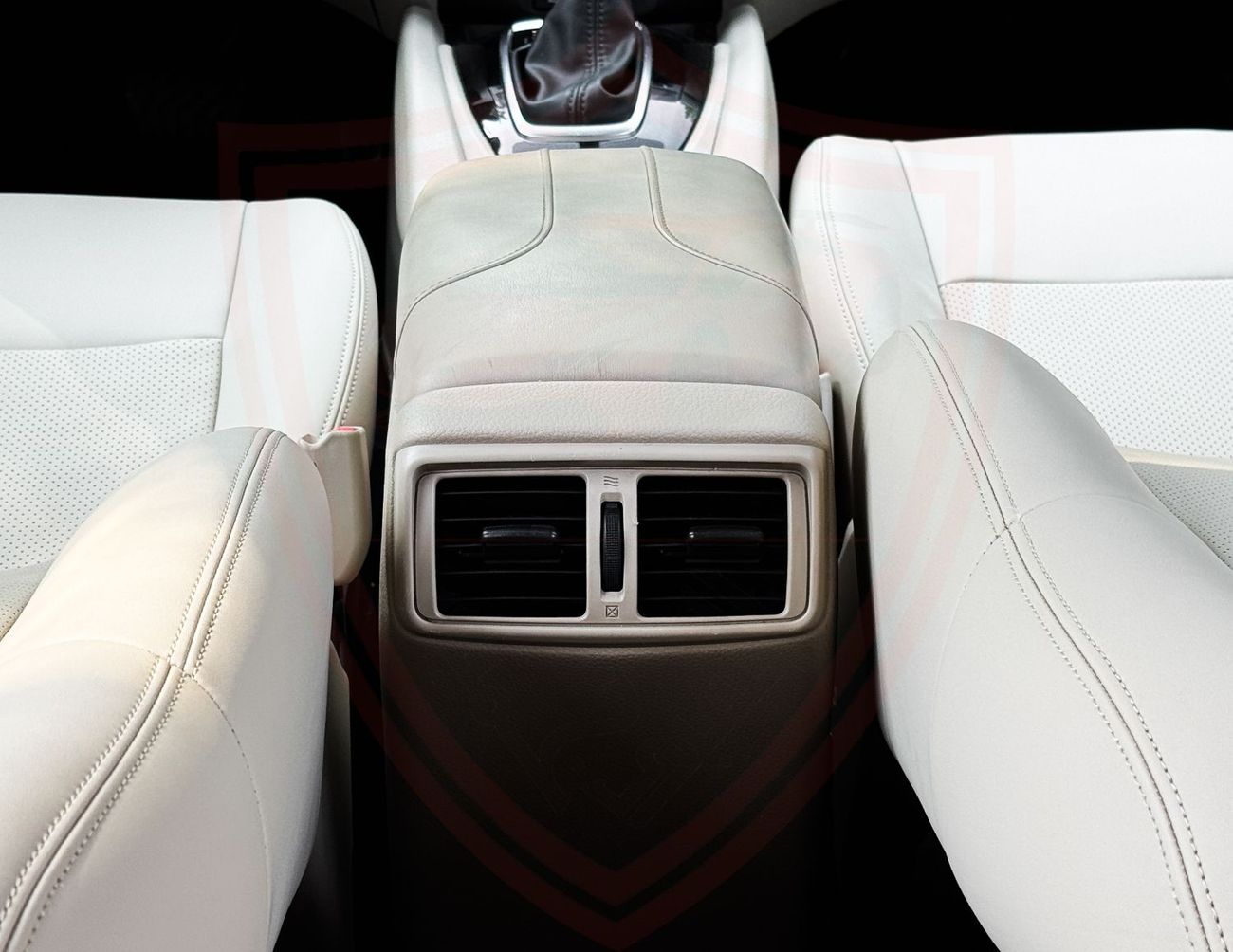 نيسان إكس تريل نيسان إكس تريل | ٢.٥ لتر | ٢٠٢٢ | خليجي | خالية من الحوادث | بحالة ممتازة | 940 شهرياً