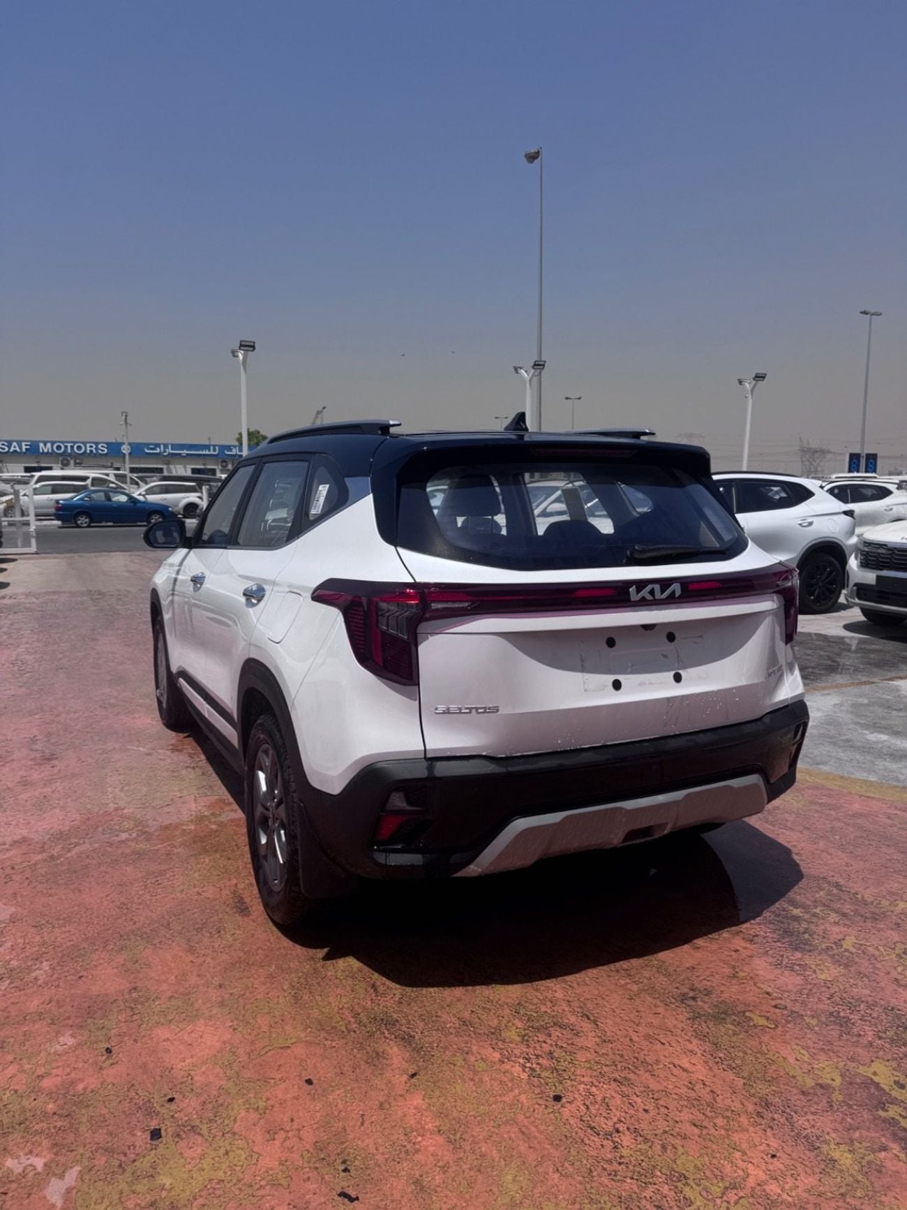 كيا سيلتوس LX STD Comfort Options