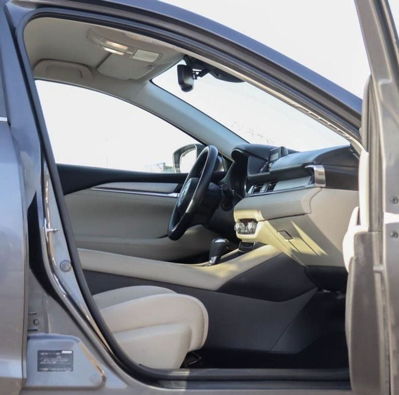 مازدا 6 S 2.5L (184 HP) Mazda 6  2022 GCC 2.5L  accident-free original paint  in excellent condition  1281 P