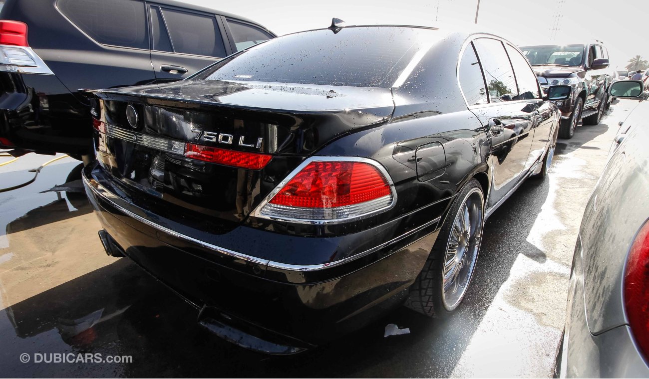 بي أم دبليو 750 Li. SCHNITZER