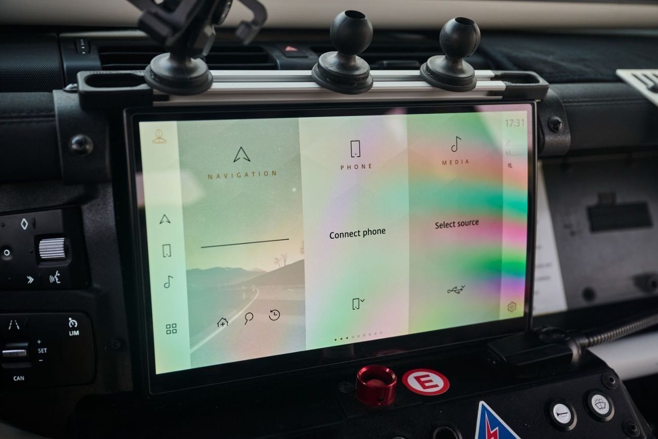 لاند روفر ديفندر Bowler