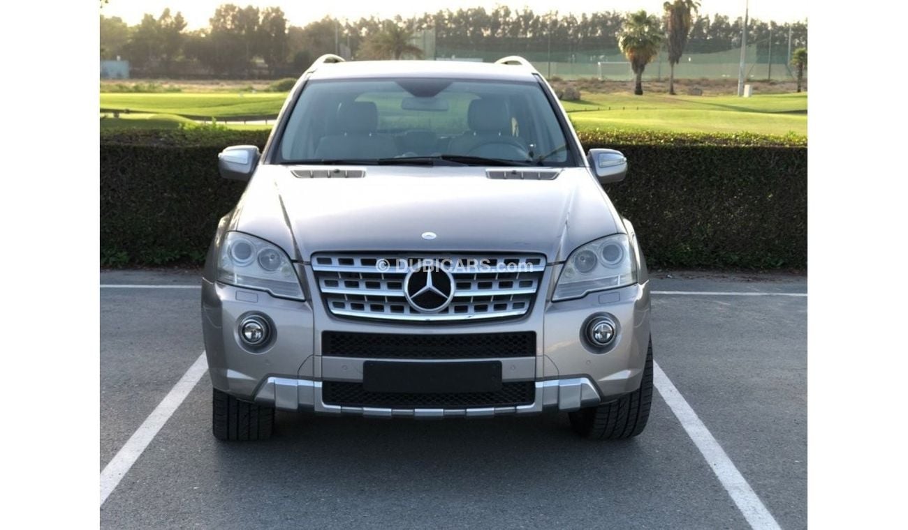 Mercedes-Benz ML 350 MODEL 2009 GCC CAR PREFECT CONDITION INSIDE AND OUTSIDE FULL OPTION