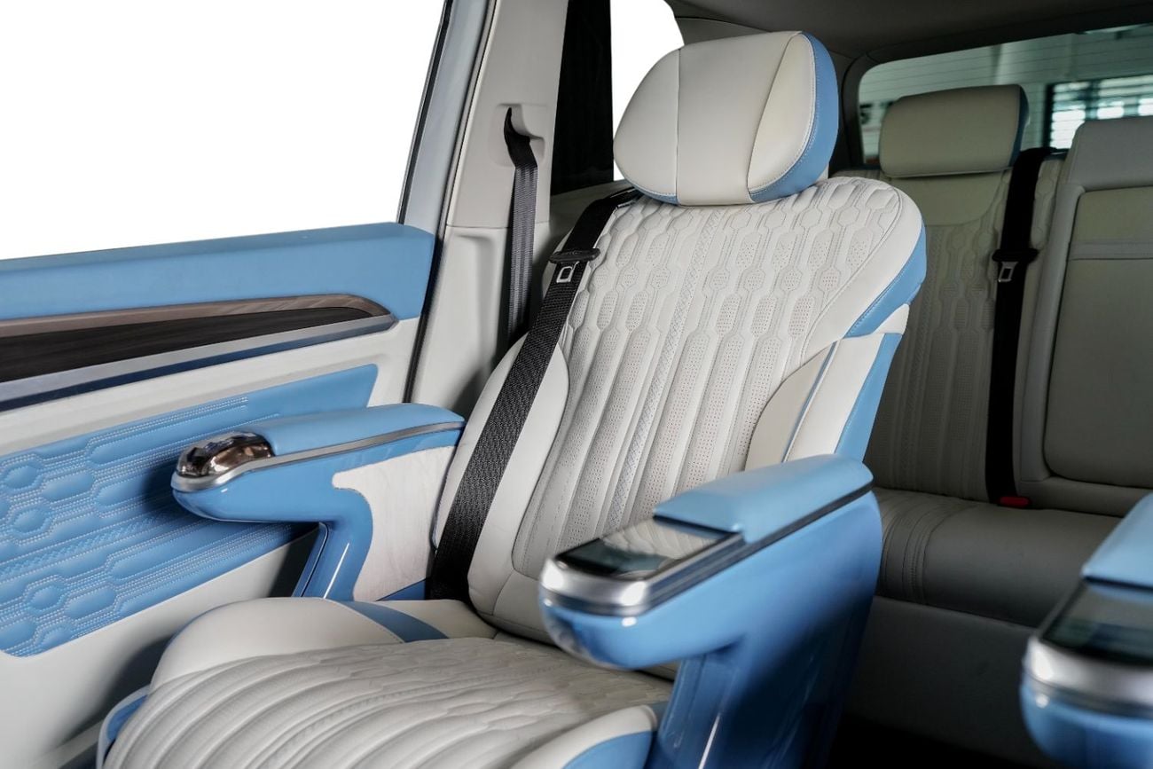 Volkswagen Viloran  TOP OPTION- LOW MILEAGE