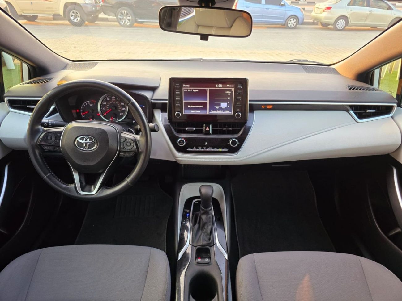 Toyota Corolla GLI 2.0L Toyota Corolla 2020 SE American  clean car no any work required just buy and drive availabl