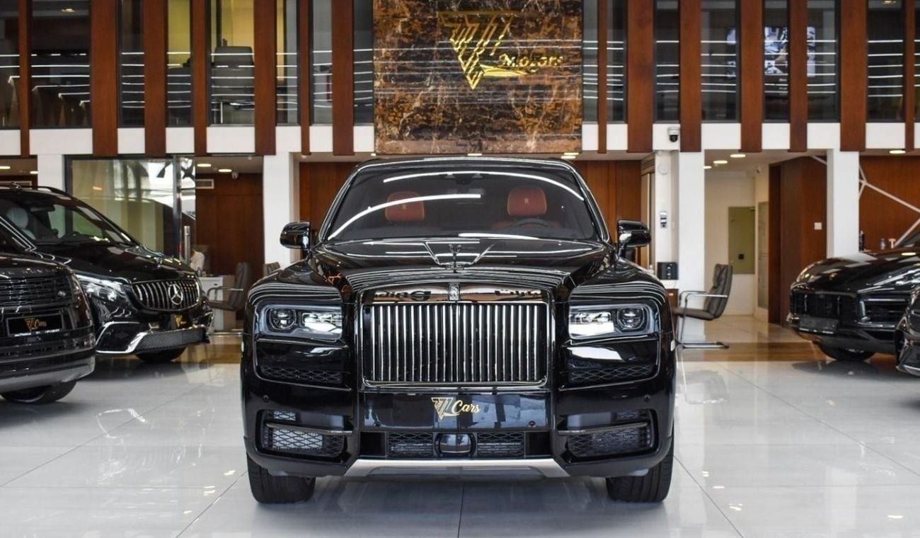Rolls Royce Cullinan BLACK BADGE 2023 Rolls-Royce Cullinan | 6.75L Twin-Turbo V12 | 600 KM | European Specs