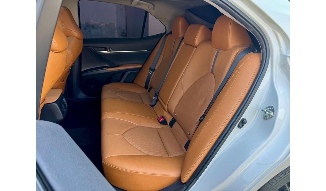تويوتا كامري CAMRY 2023 40 Anniversary Edition,panoramic,GCC TOP OF RANGE
