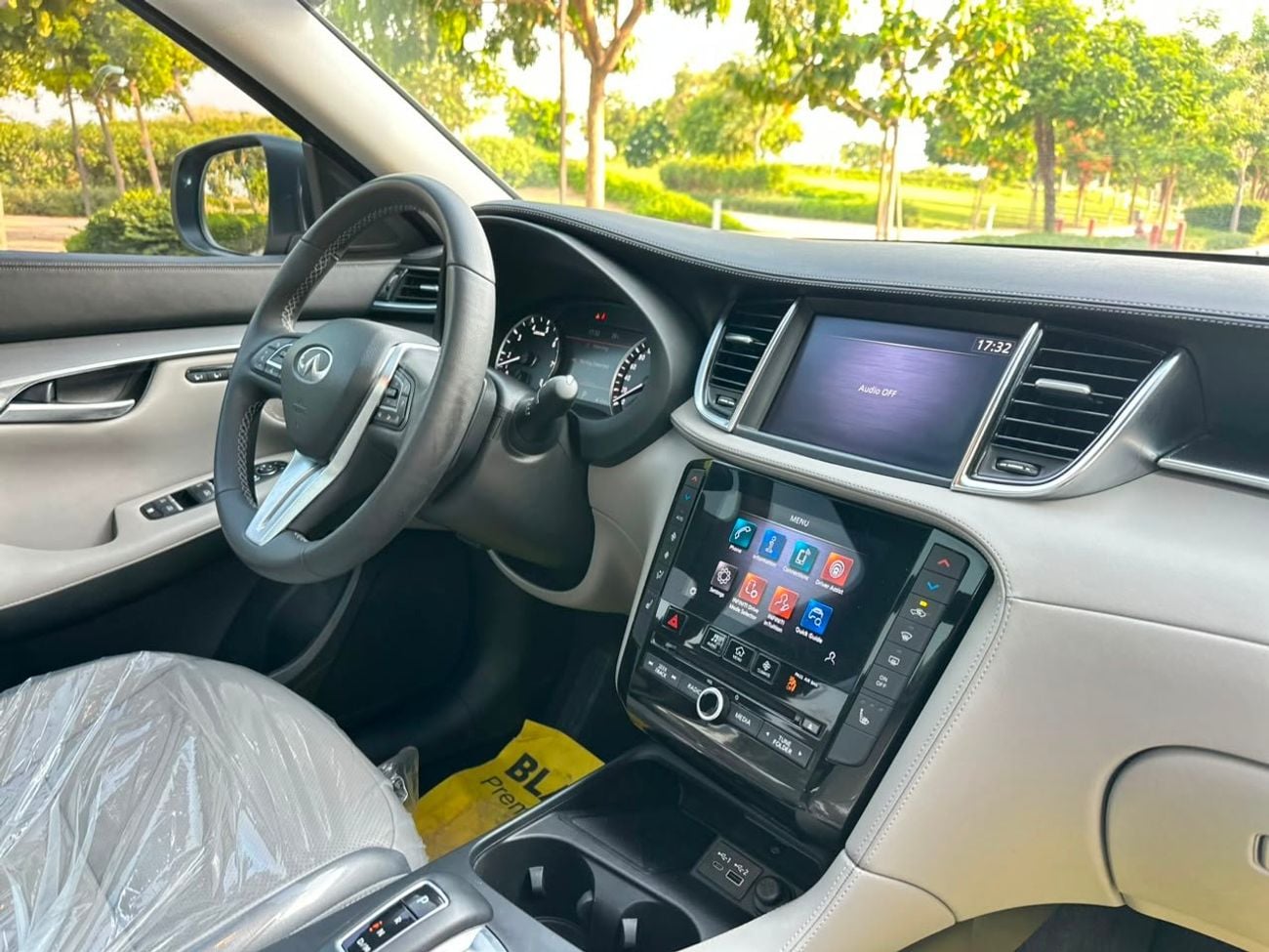 إنفينيتي QX50 LUXE